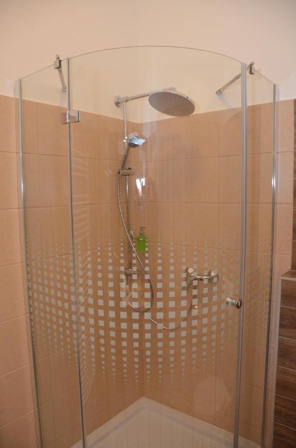 Nn Apartmanette Budapest Bagian luar foto