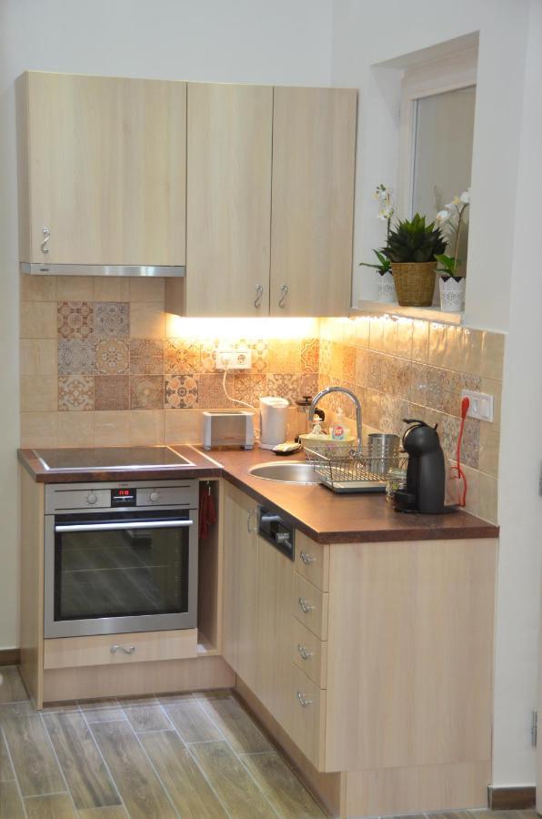 Nn Apartmanette Budapest Bagian luar foto
